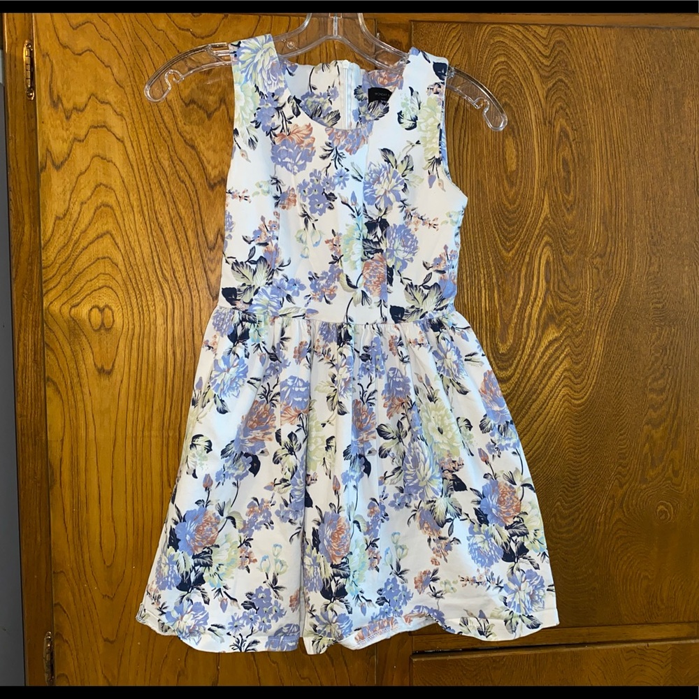 Very comfortable and soft floral dress